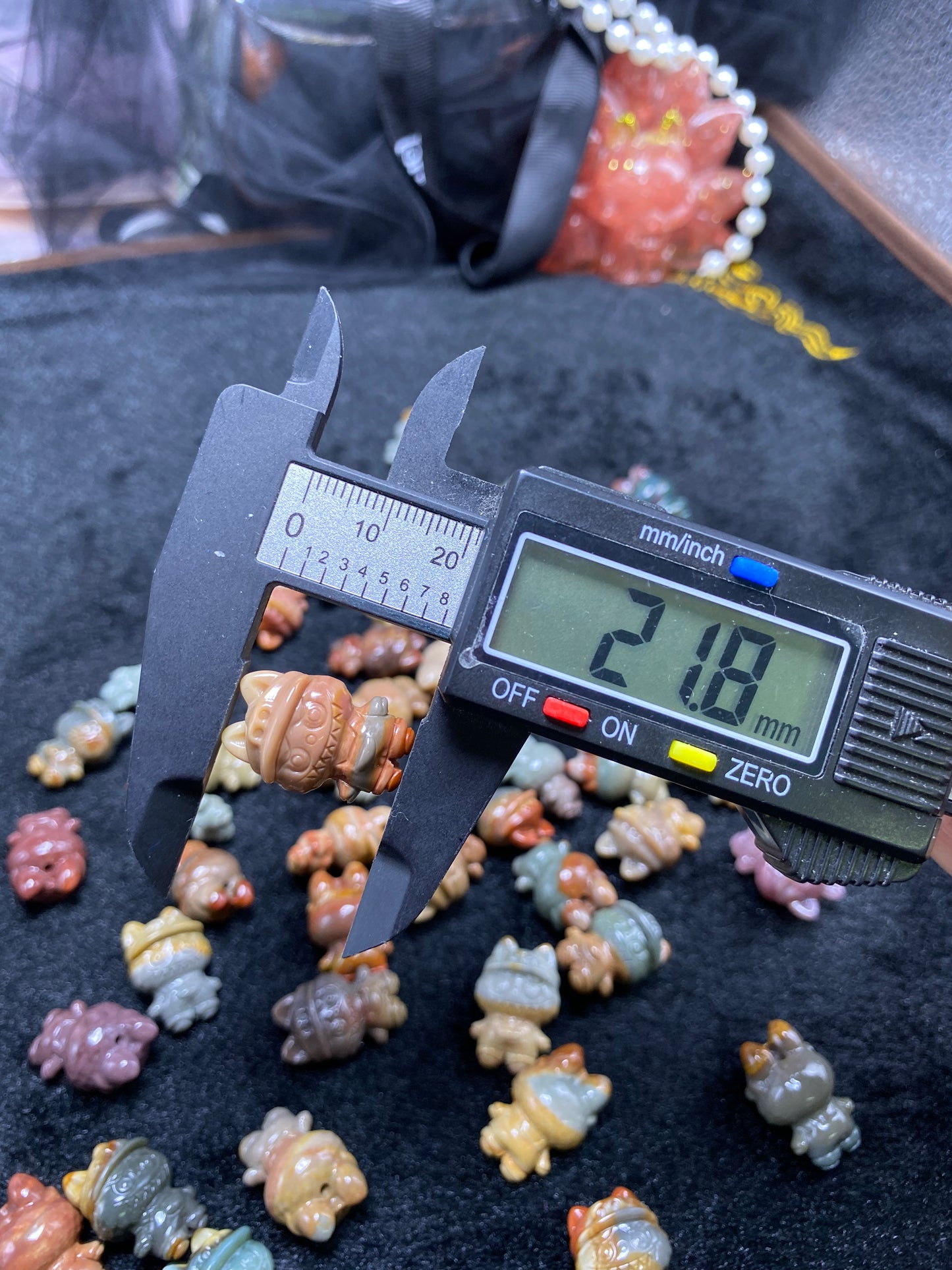 Natural Alashan agate labubu Carved charms