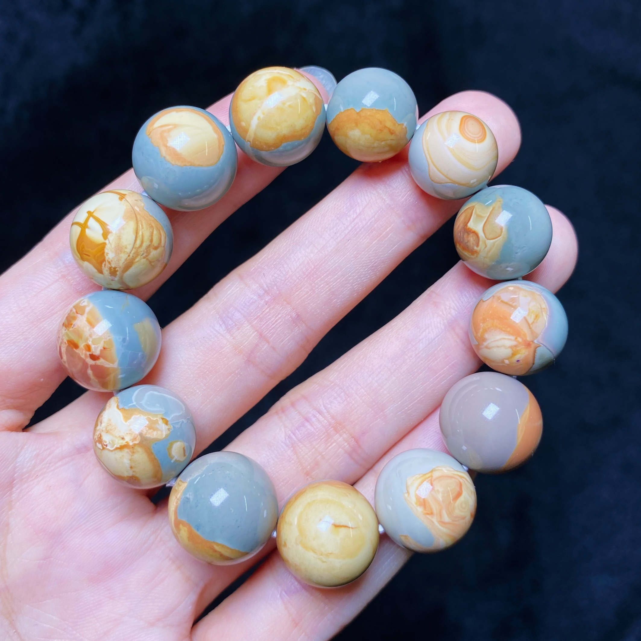 Alashan Agate bracelet