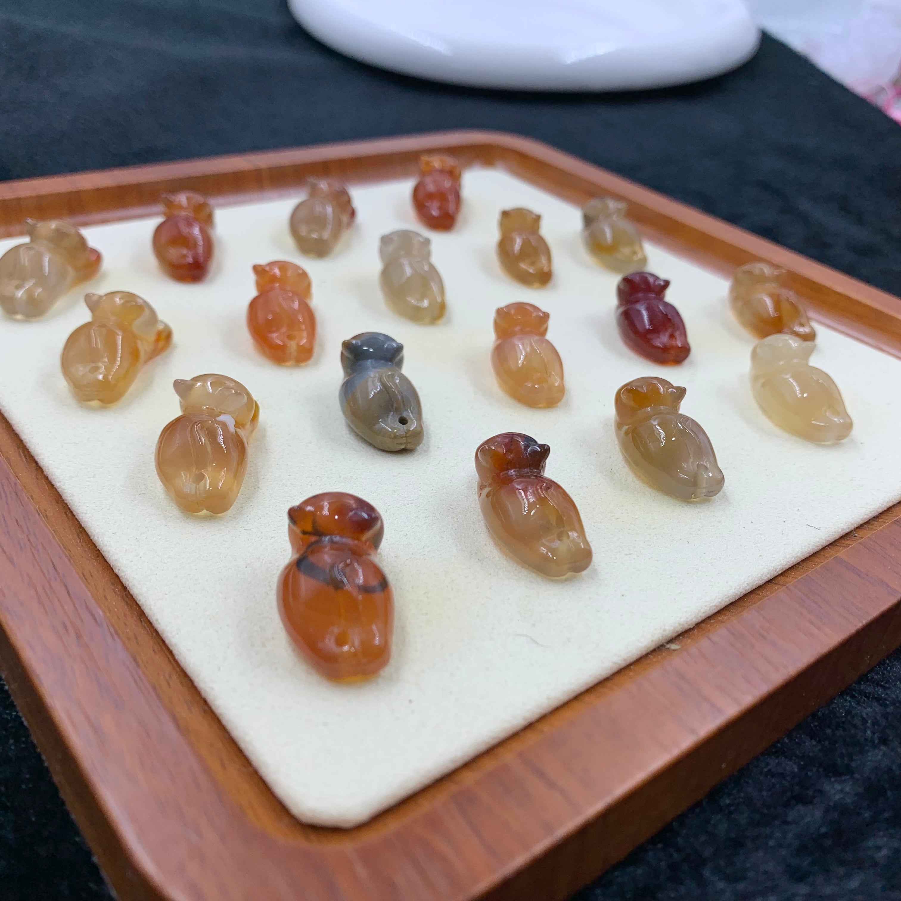 【Alashan Agate Charm】 lying cat 趴趴猫