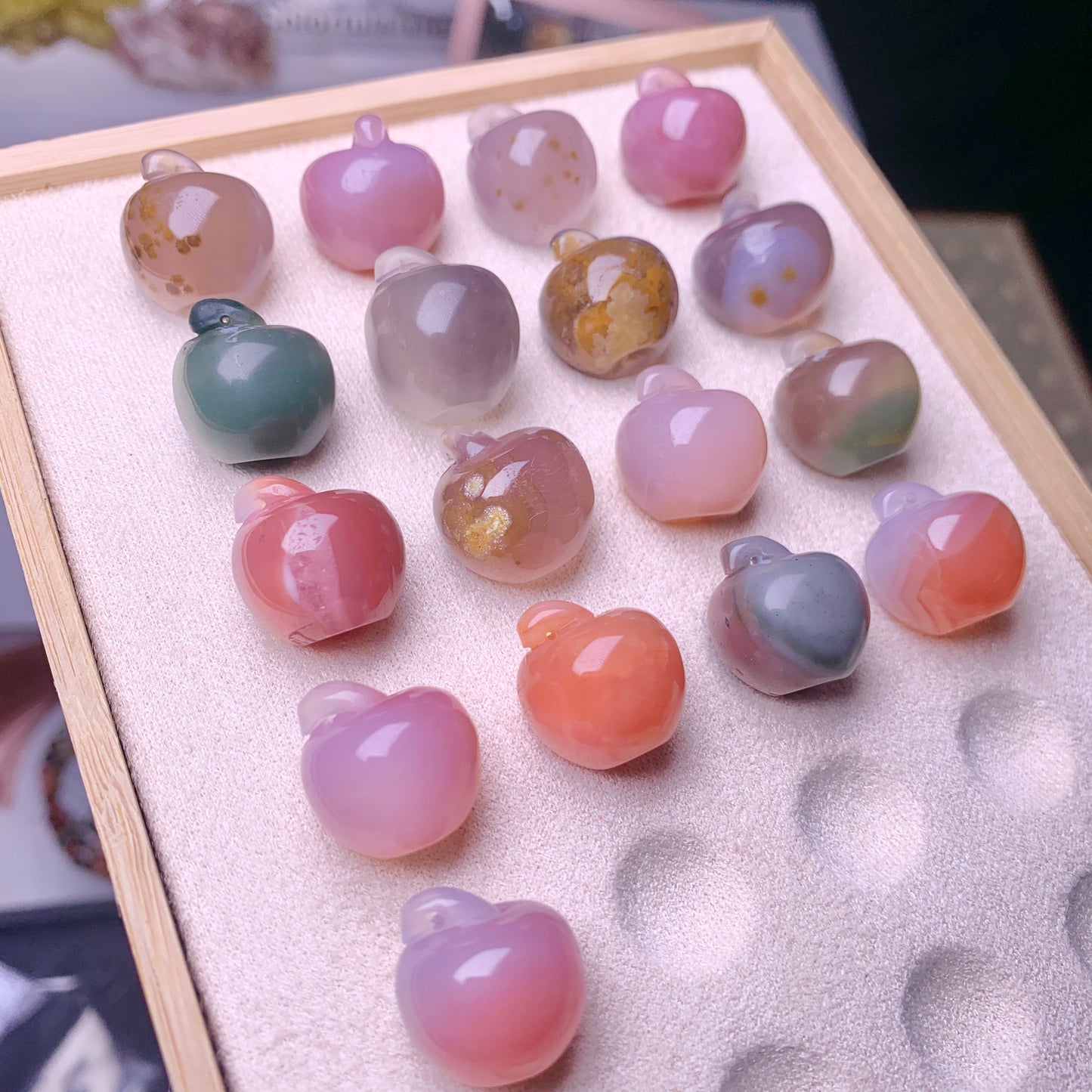 【Alashan Agate】 Jelly Apple
