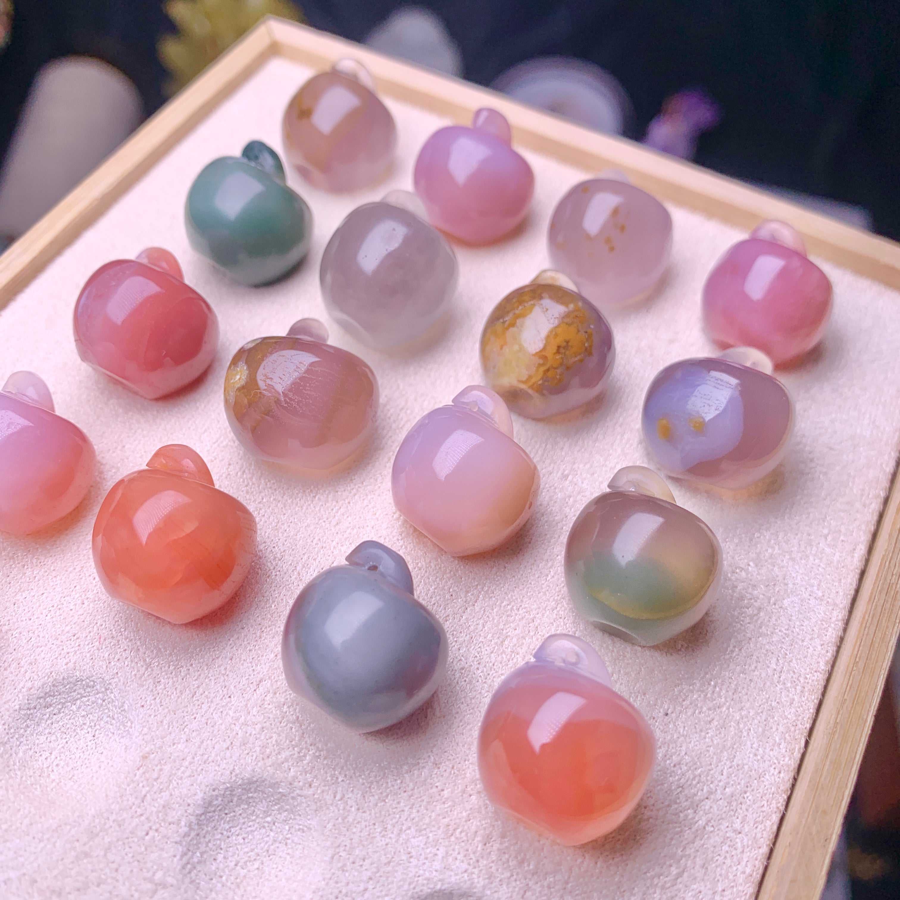 【Alashan Agate】 Jelly Apple