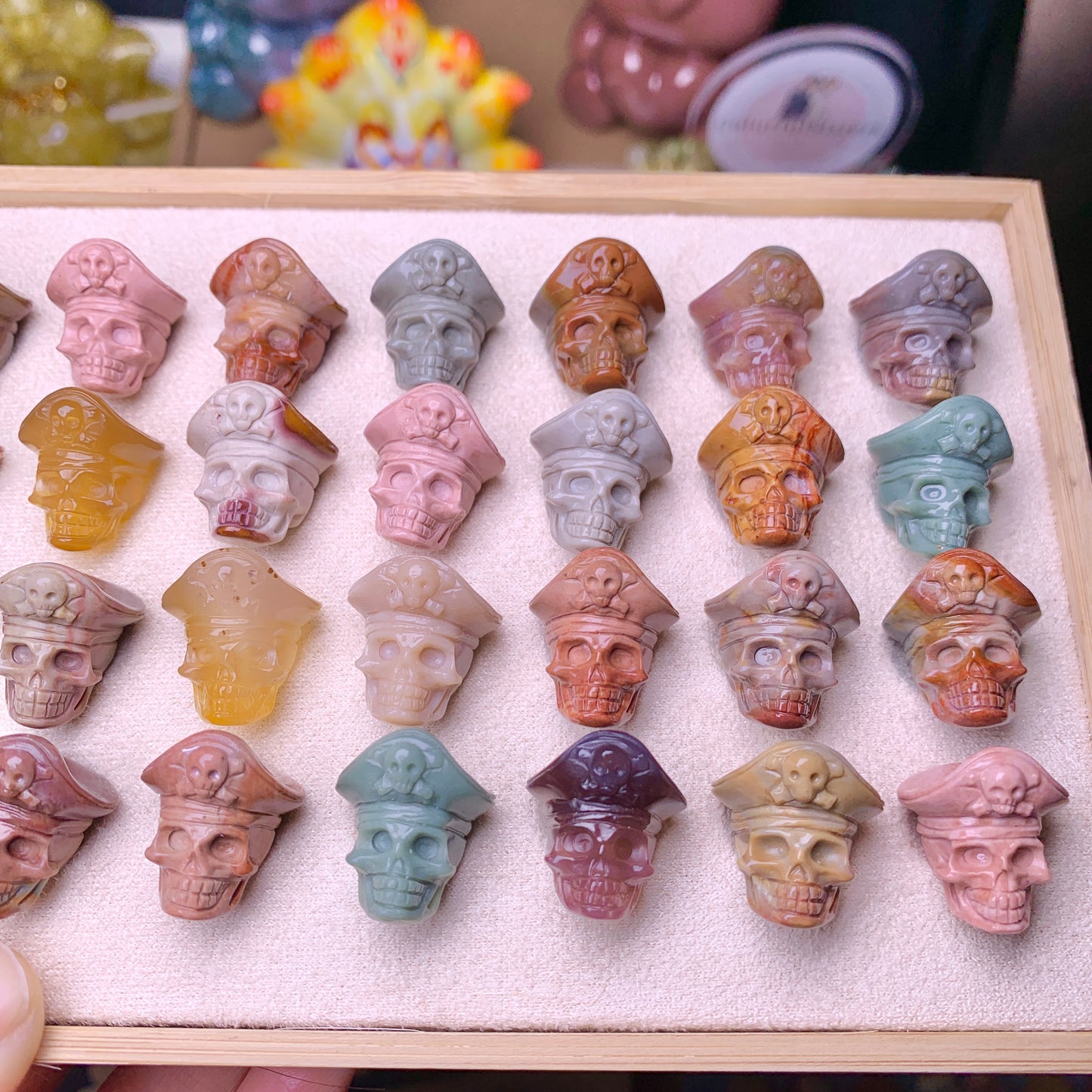 【Alashan Agate】   Halloween Pirate Skull