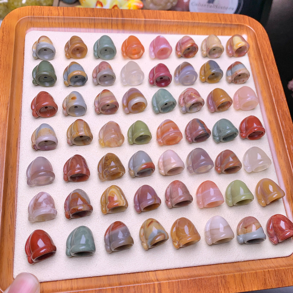 【Alashan Agate】 Christmas hat
