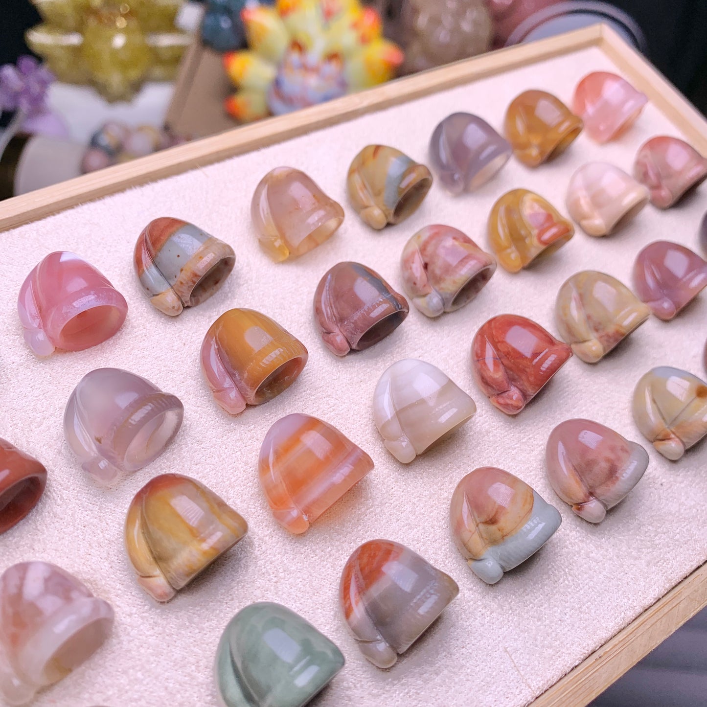 【Alashan Agate】 Christmas hat