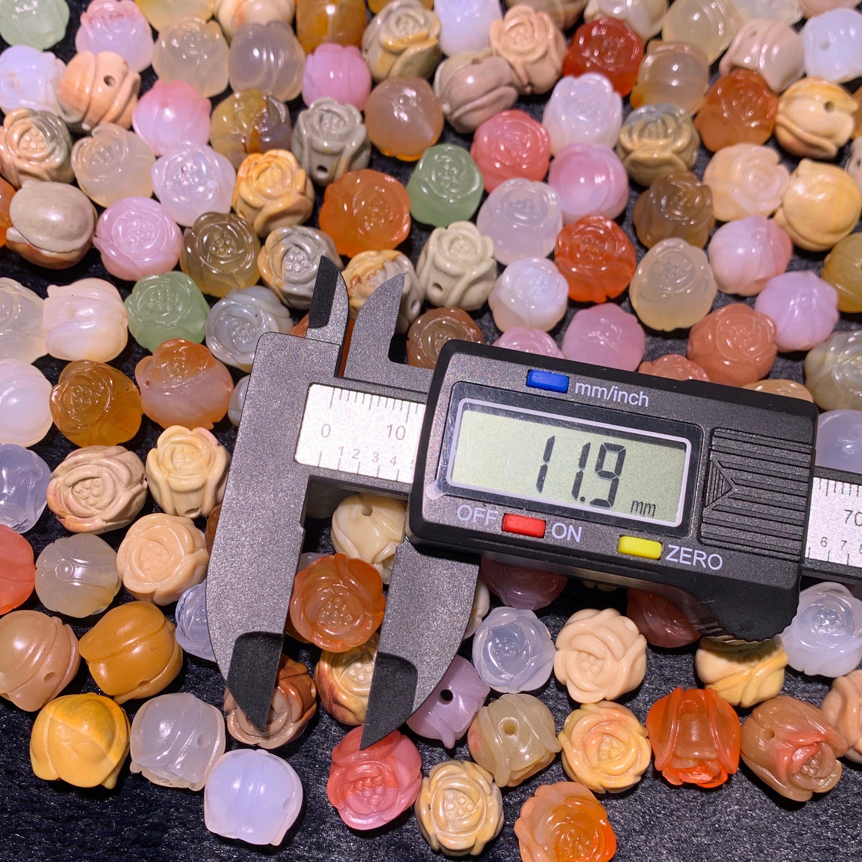 Natural Alashan agate pod charms