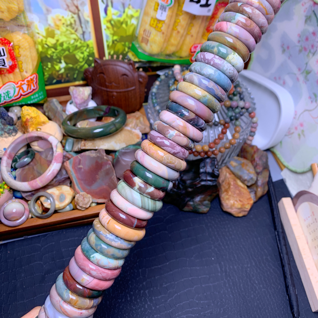 Alashan agate / ocean jasper /polychrome running ring