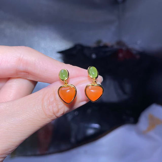 Nanhong Heart-Shaped Stud Earrings
