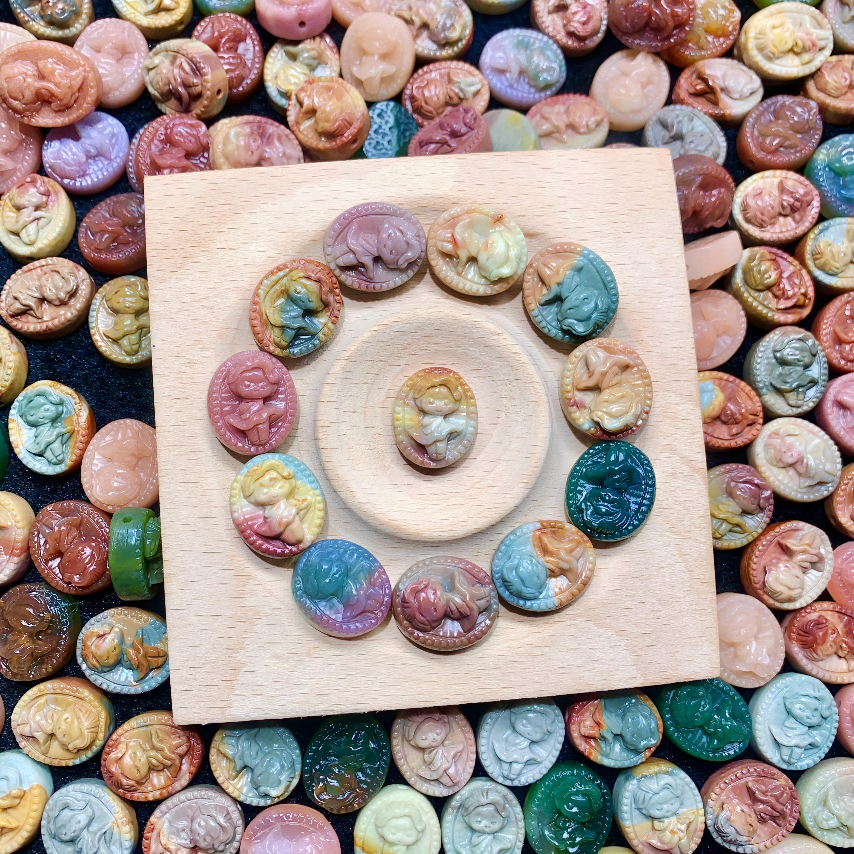 【5PCS】Alashan Agate  Marilyn Monroe