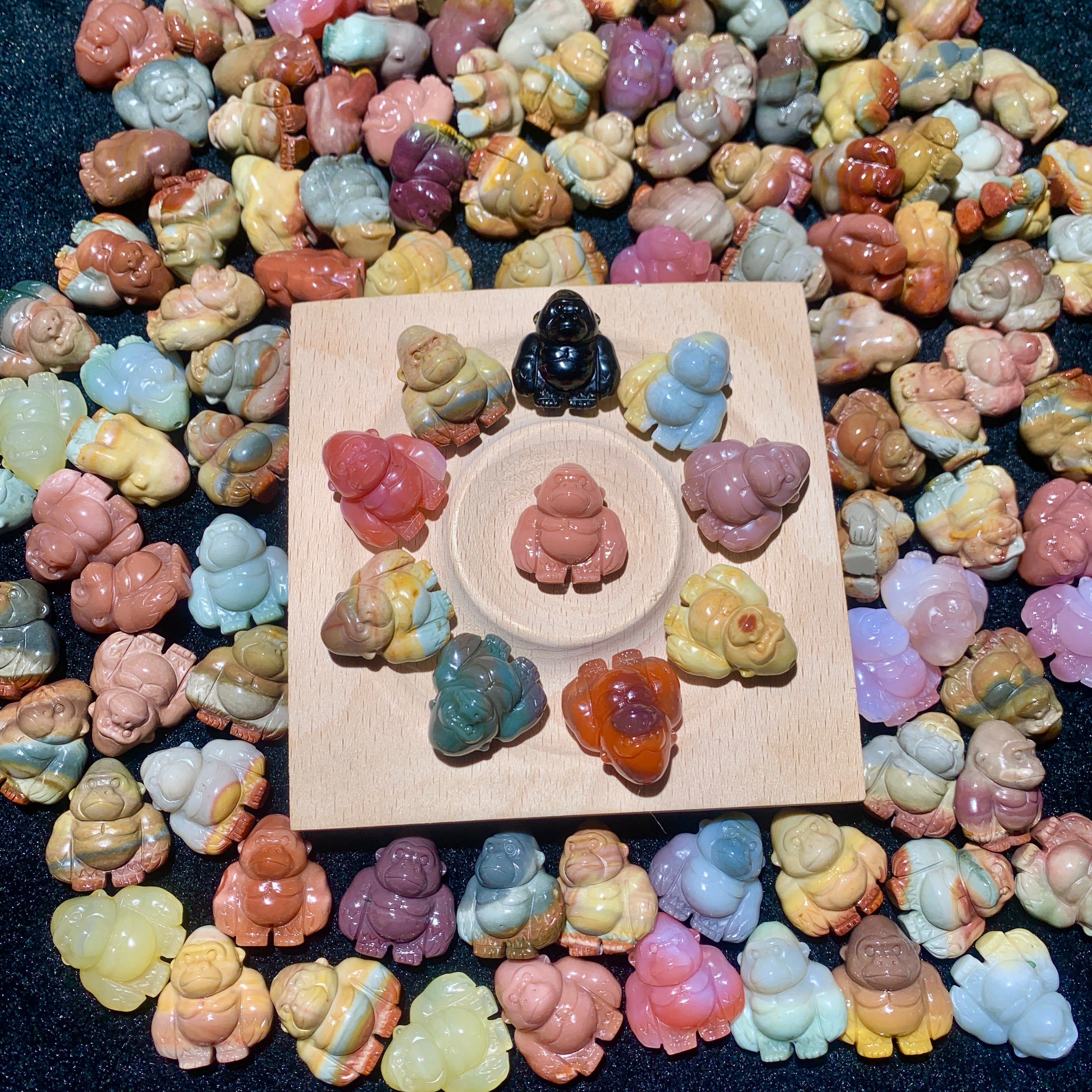 【als-xx0315】Alashan Agate Gorilla