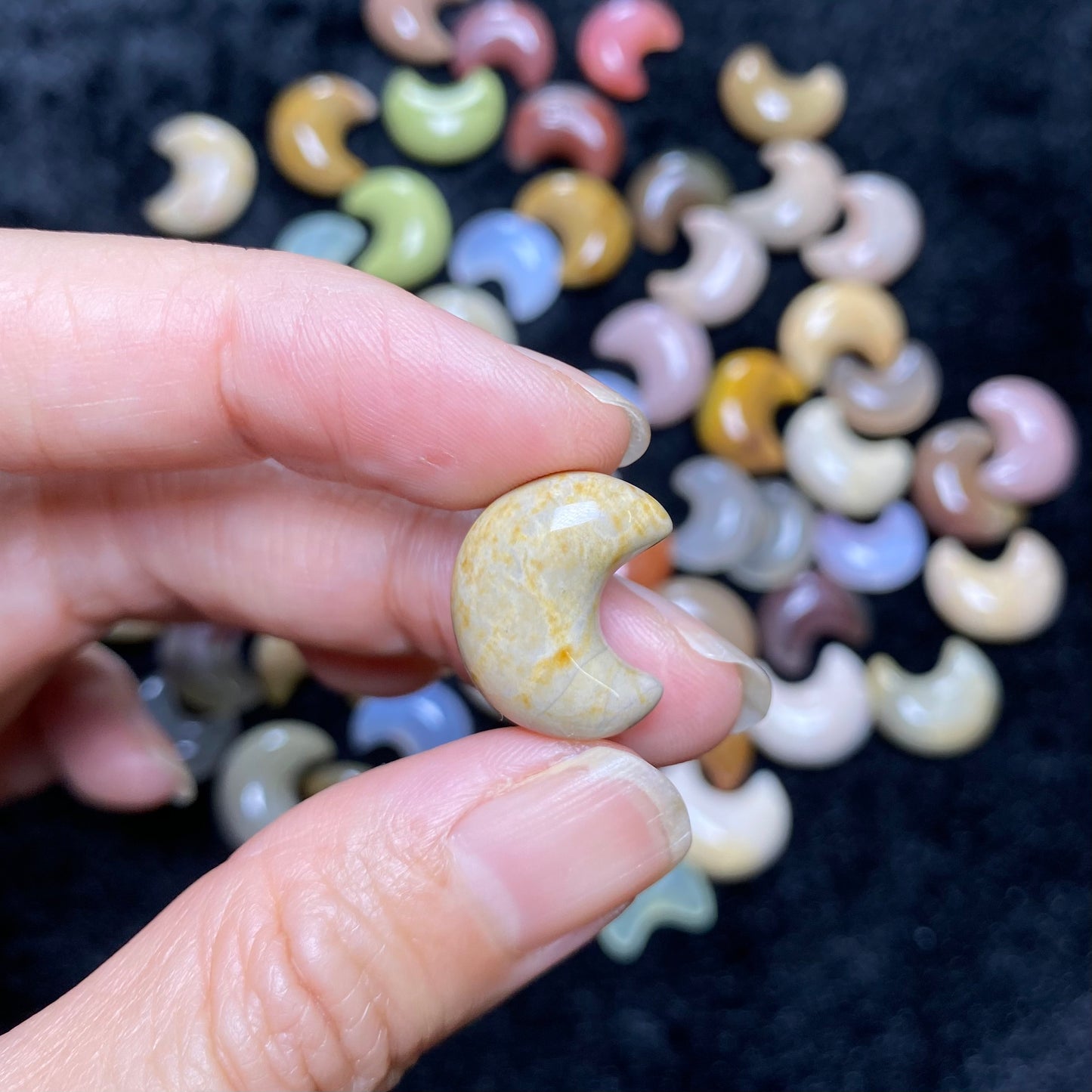 Natural Alashan Agate Carved charms  Moon