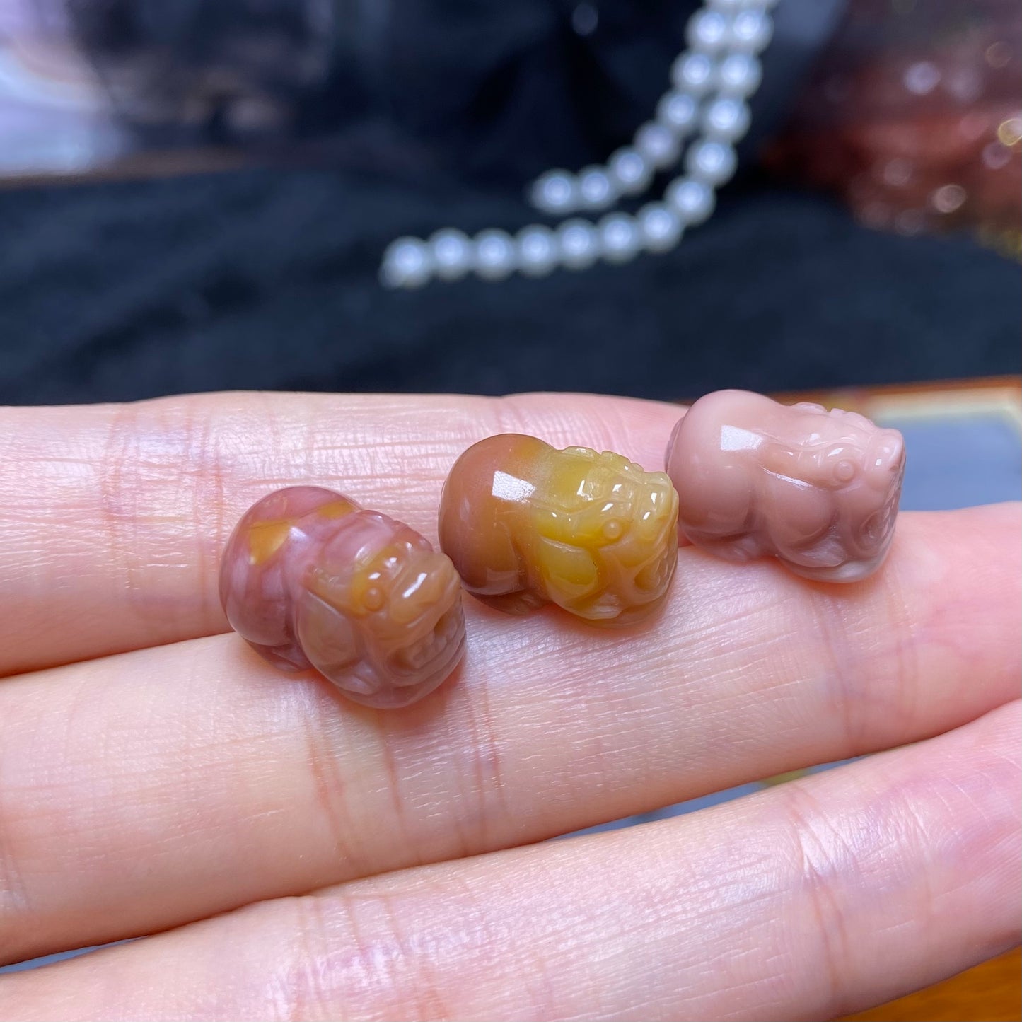 Natural Alashan Agate Pi Xiu Carved charms