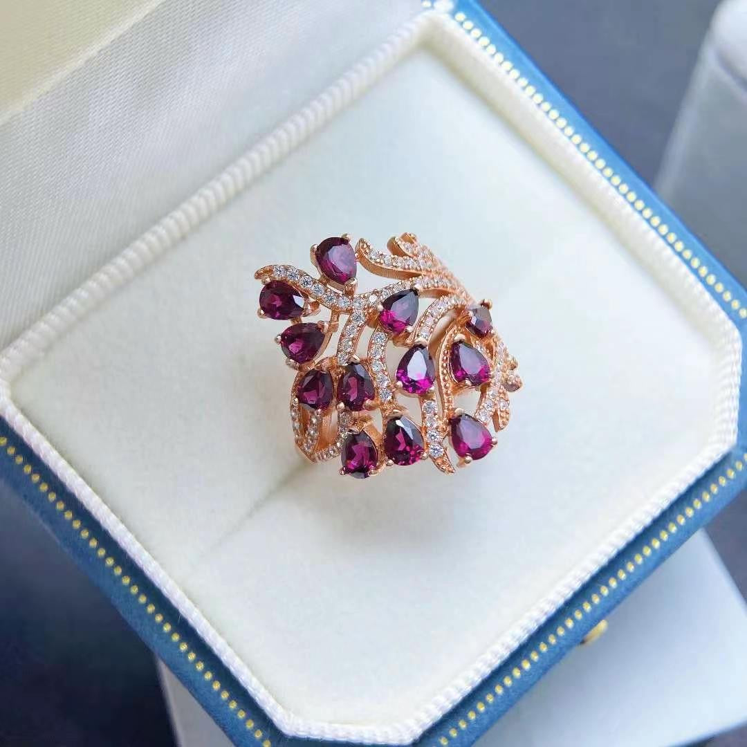 Luxury Garnet Ring