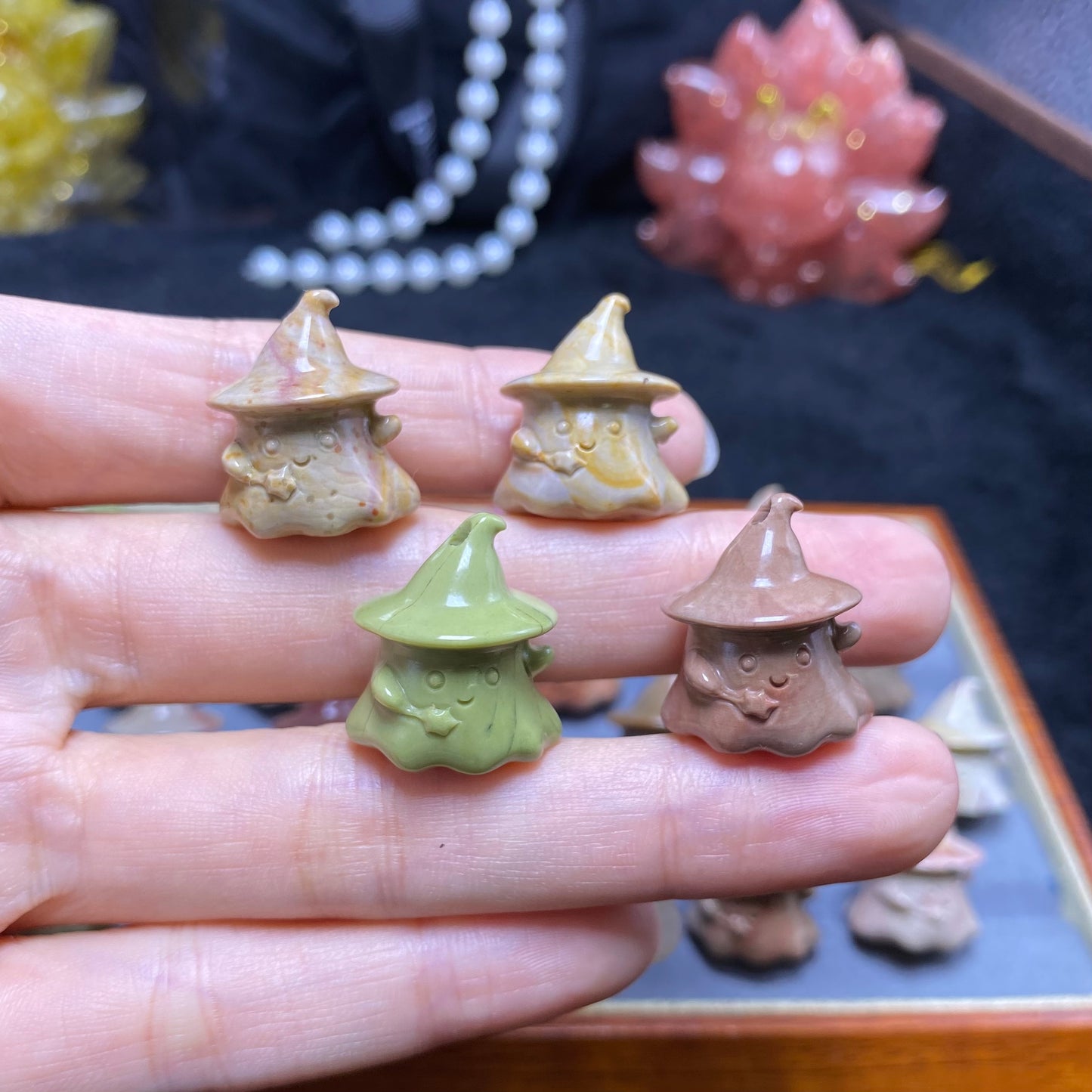 Natural Alashan Agate Ghost Carved charms