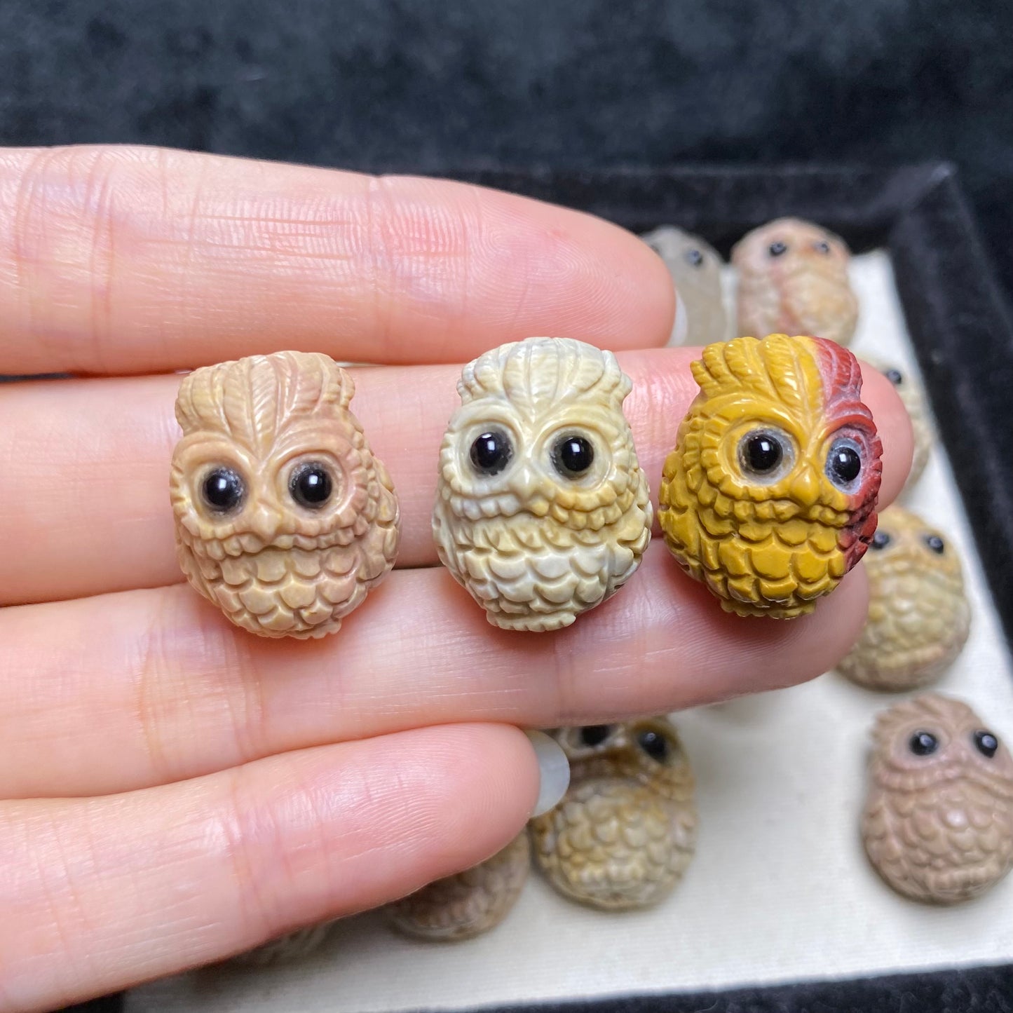 Natural Alashan Agate Carved charms Owl