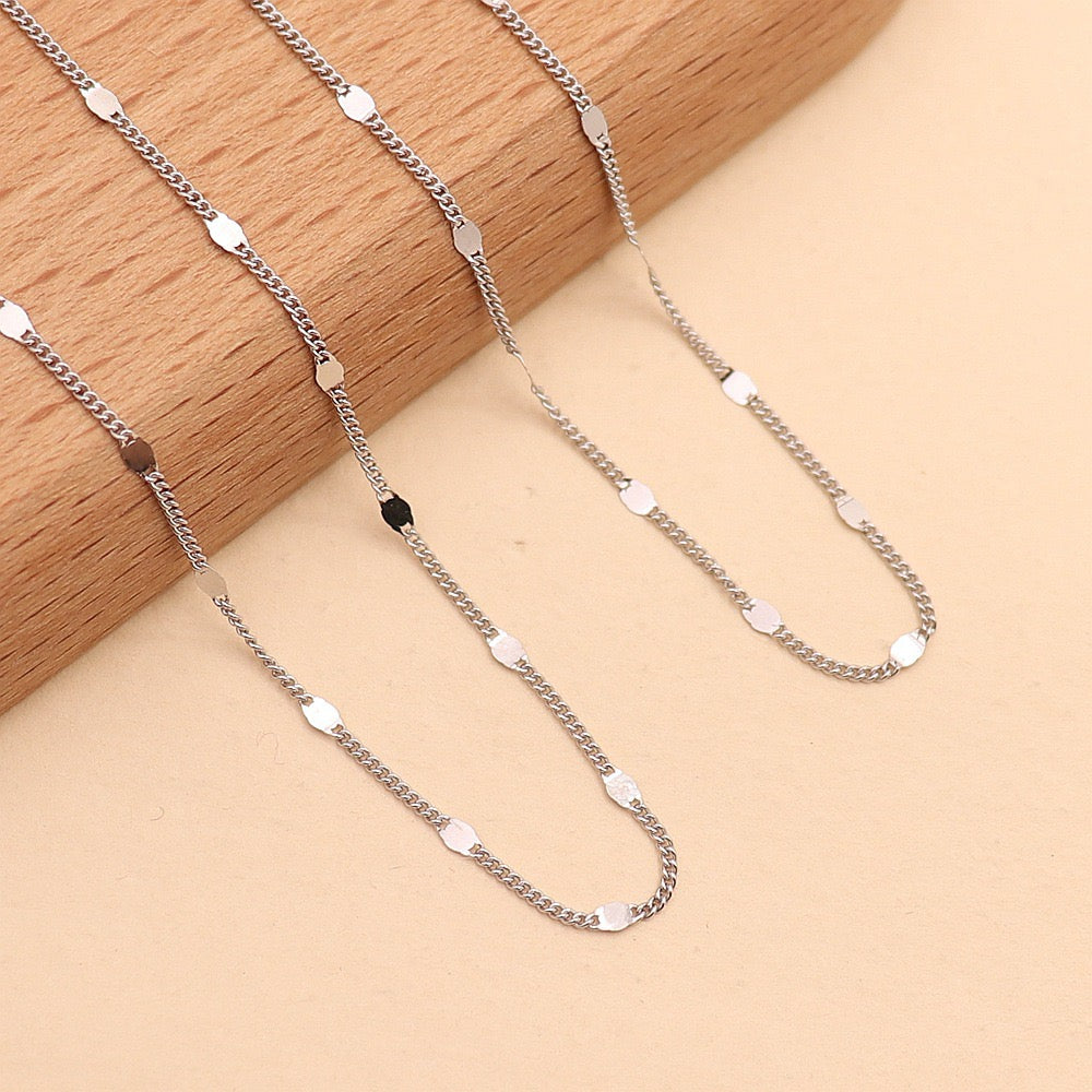S925 Sterling Silver Diamond-Cut Rhombus Chain and High-Shine O-Link Chain."