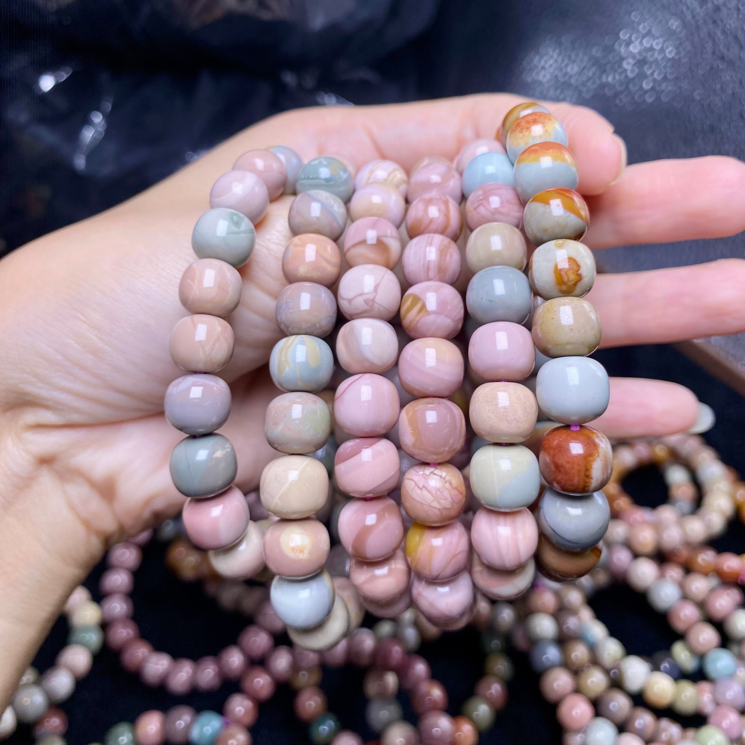 alashan agate apple shape beads bracelet  10mm+