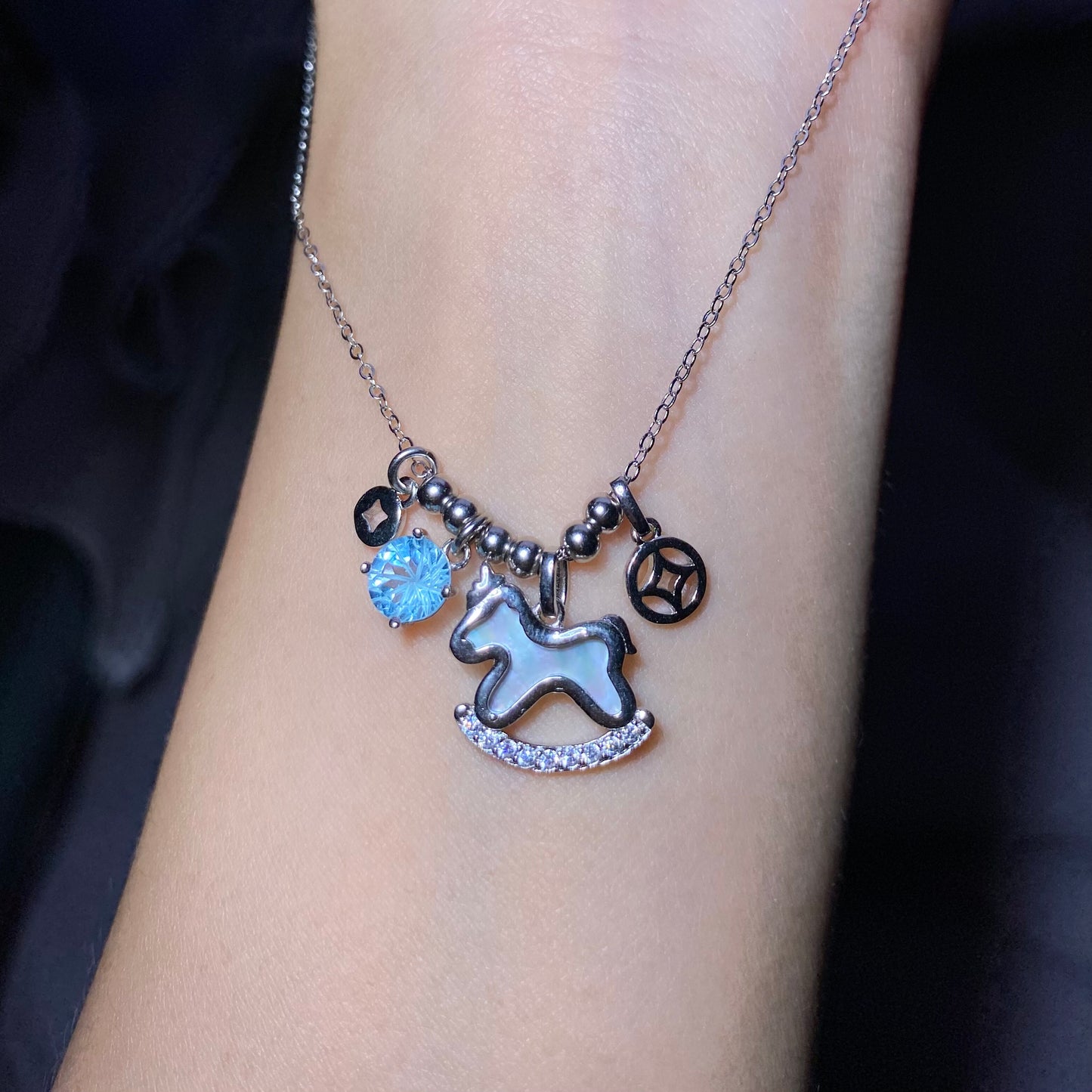 Little pony necklace